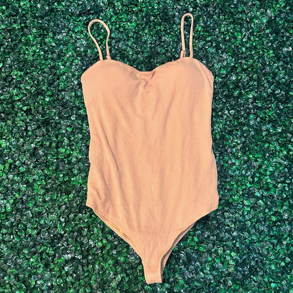 Chrissy Teigen x Revolve Peach Ribbed Bodysuit L